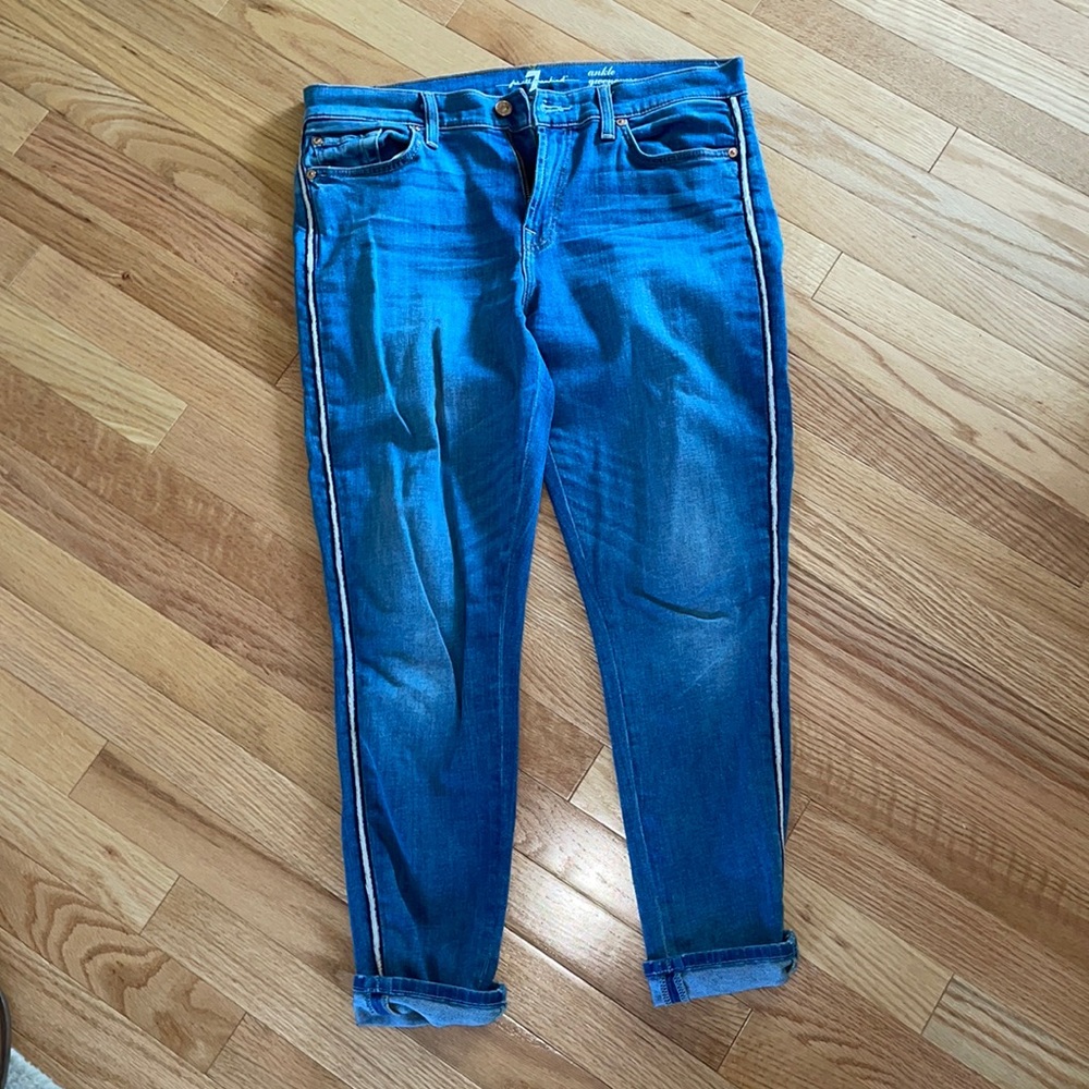 Seven jeans